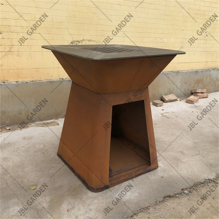 Commercial Barbecue Grill