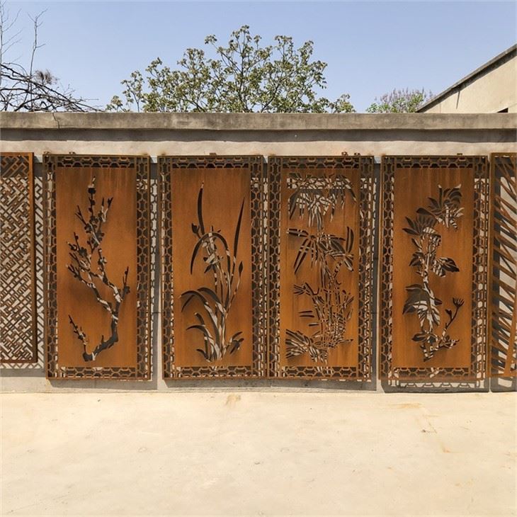 Outdoor Metal Privacy Screen
