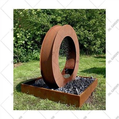 Caratteristica dell'acqua d'acciaio della decorazione del cortile