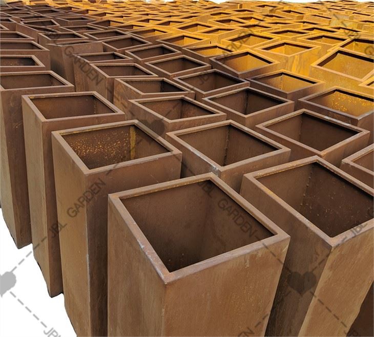Fioriere da esterno quadrate
