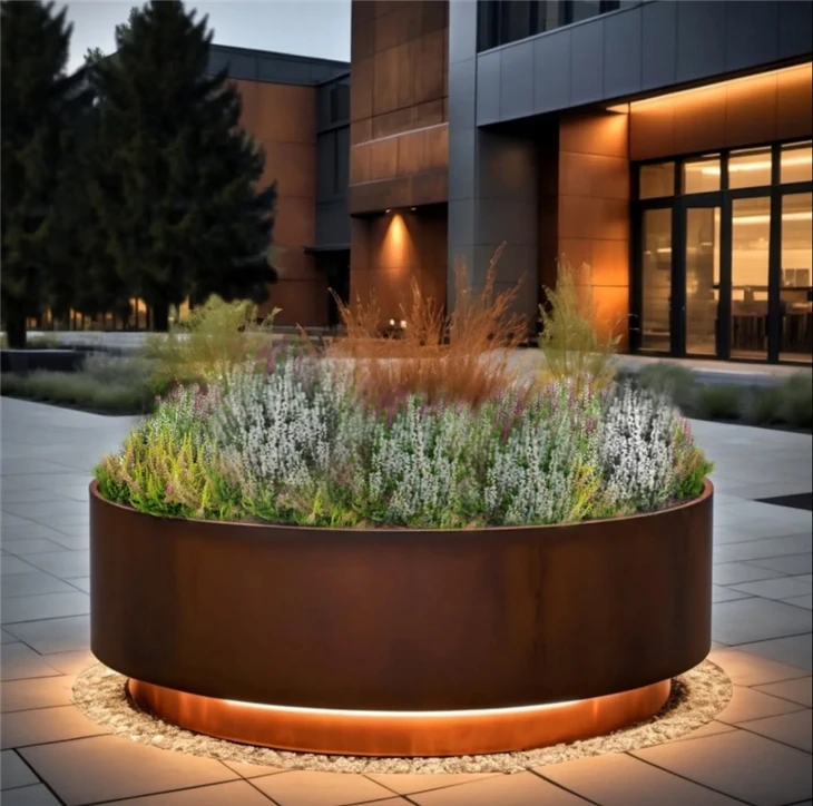 Corten Planter With LED Lamp