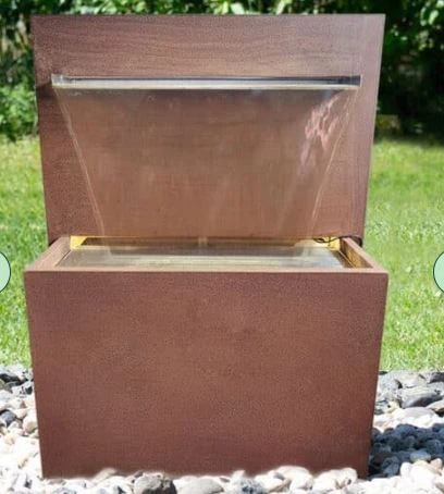 Water Feature Falls Planter